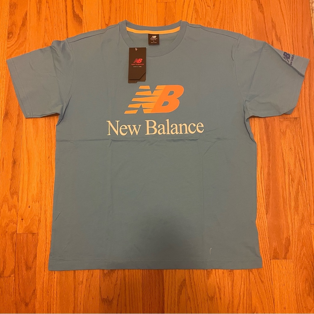Men’s New Balance T-Shirt (Size Large)